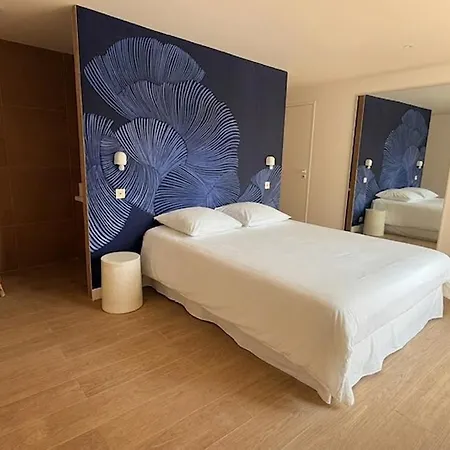 With Terrace And Jacuzzi Pyramid View Apartment *
